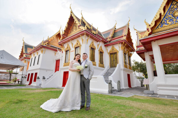 佛教寺庙 续约婚礼