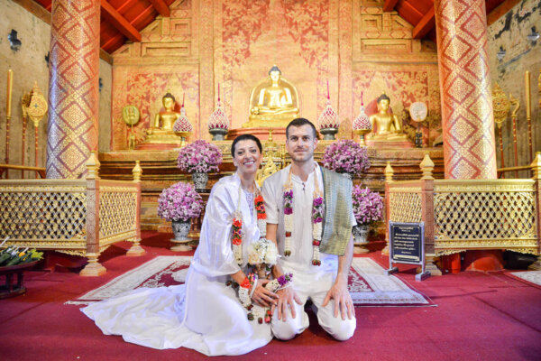佛教寺廟 續約婚禮