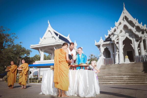 喀比(Krabi) 佛教寺廟婚禮